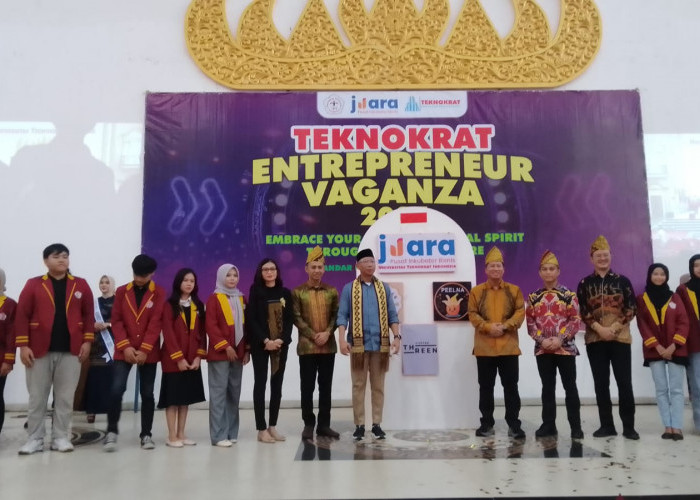 Jadi Keynote Speaker Teknokrat Enterpreneur Vaganza 2024, RMD Ungkap Cara Cepat Perbaiki Taraf Hidup