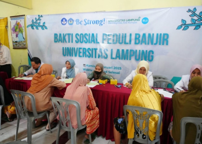 Bentuk Kepedulian Korban Banjir di Bandar Lampung, Unila Lakukan Beri Sembako dan Kesehatan Gratis