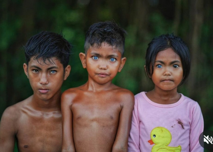 Deretan Suku di Indonesia yang Bermata Biru, Ternyata Ada yang Photophobia 