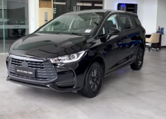 Simak Harga dan Simulasi Kredit BYD M6 DM Terbaru Juni 2026