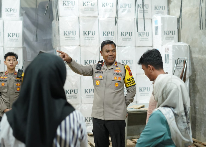 Polisi Perketat Keamanan Kedatangan Surat Suara dari PPK ke KPU, Pastikan Kesiagaan Personel