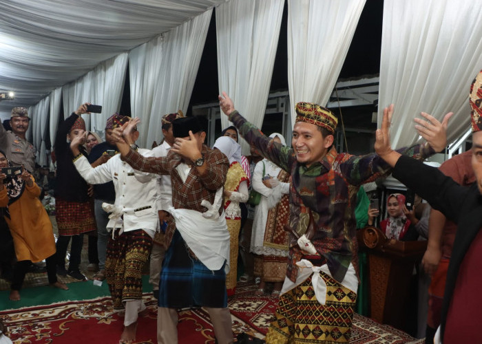 Pemkab Lampura Dorong Pelestarian Budaya dengan Festival Cangget Bagha