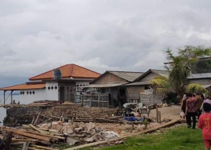 Minim Ketegasan, Rumah Megah di Pinggir Pantai Sukaraja Bandar Lampung Masih Berdiri Kokoh