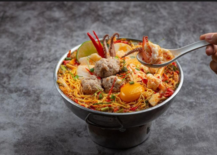 Resep Seblak Kuah Merah Pedas Khas Jawa Barat, Gurih Nendang dan Bikin Nagih