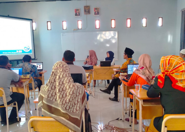 Dosen Universitas Teknokrat Indonesia Gelar Pelatihan Door Lock Bagi Siswa MA Ma’arif 1 Punggur