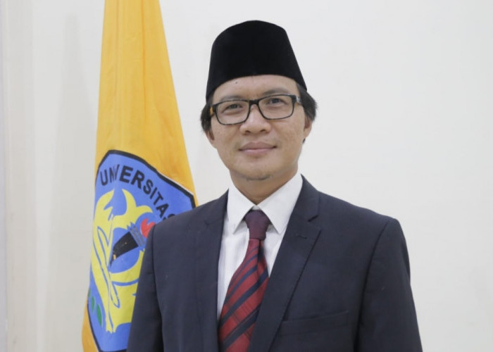 Siang Ini, Prof Rudy Dikabarkan Daftar Bacarek Unila Dikawal Dua Pengacara Nasional