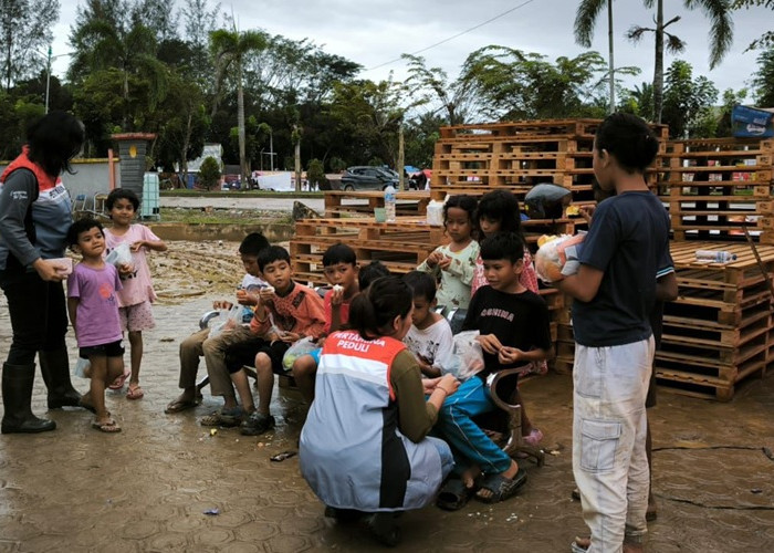 Solidaritas Terus Mengalir, PT Pertamina International Shipping Salurkan Bantuan untuk Warga Aceh Tamiang