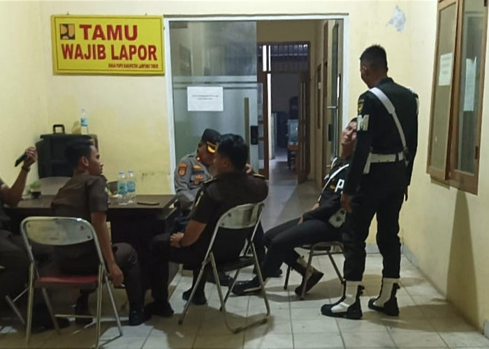 Tim Pidsus Kejati Lampung Bergerak ke Lampung Timur, Geledah Rumdis Bupati dan Kantor Dinas PUPR 