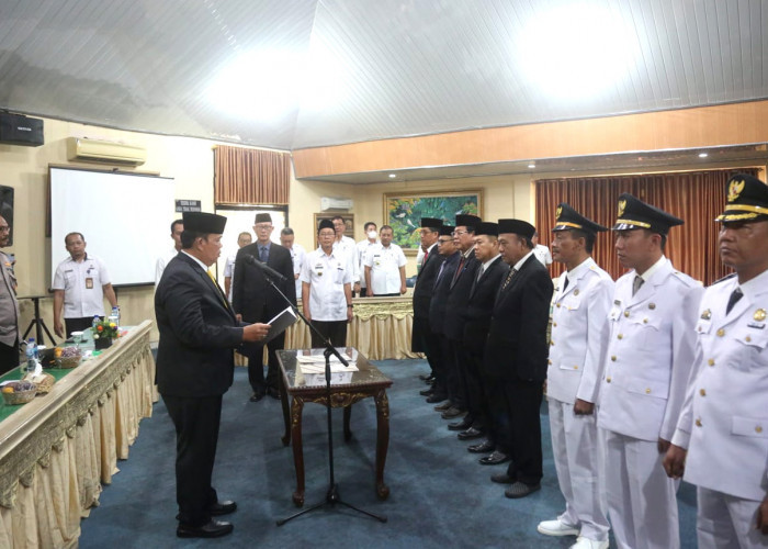 Delapan Pejabat Eselon II dan III Pemkab Lampung Timur Di-rolling, Ini Daftarnya 