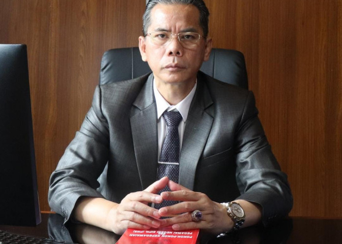 Pendaftaran Pilrek Unila Makin Seru, Prof Hamzah Pastikan Maju dan Lengkapi 5 Bakal Calon Rektor