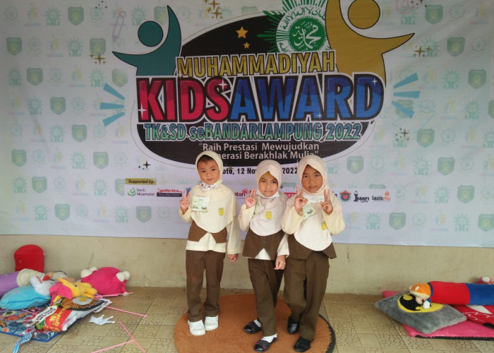 Siswa TK Al Kautsar Borong Piala Kids Award SDIT Muhammadiyah