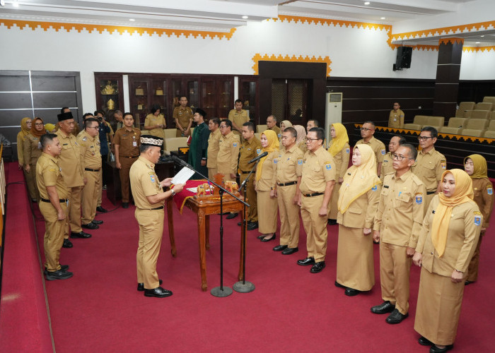 Resmi Dilantik, Pemkot Metro Rotasi 18 Pejabat Eselon II