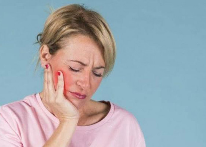 Cara Ampuh Meredakan Sakit Gigi Berlubang Pakai 3 Bahan Alami
