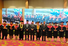 Wisuda Sarjana ke-48 UTB Lampung: Cetak 305 Lulusan Berkualitas dan Berintegritas