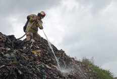 Lagi, TPA Bakung Terbakar Diduga Akibat Pembakaran Sampah Warga