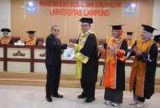 Sidang Promosi Doktor FISIP Unila: Ristu Irham Usung Inovasi Dashboard untuk Pendidikan Tulang Bawang