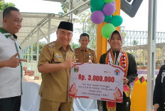 Bupati Tanggamus Beri Tali Asih kepada Sevi Nurul Aini, Peraih Perunggu SEA Games Thailand 2025