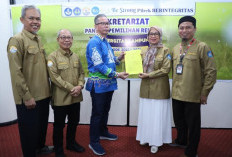 Resmi Serahkan Berkas Pendaftaran Pilrek Unila 2027–2031, Prof Hamzah Usung Tagline 'Unila Berani'