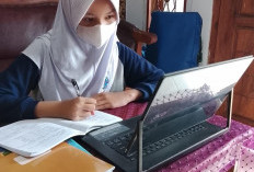 Menjaga Asa Cinta saat Erupsi Gunung Anak Krakatau Tak Surutkan Langkah Belajar via PJJ