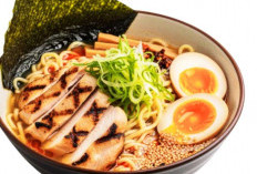 Resep Chicken Ramen Gurih ala Rumahan, Kuah Kental Dan Kaya Rempah