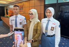 Wagub Jihan Apresiasi Antusias Gerakan Ayah Antar Anak ke Sekolah