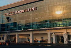 Pembatalan Penerbangan dari dan ke Lampung akibat Abu Vulkanik Erupsi Gunung Anak Krakatau? 