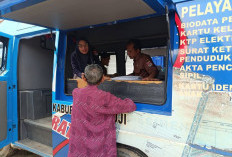 Disdukcapil Mesuji Turun ke Pasar Murah, Warga Bisa Urus Dokumen Sekalian Belanja