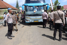 Kepulangan Jemaah Haji Lampura Kloter 15 JKG, Berangkat 398 Jemaah, Pulang 393 Orang