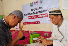 Ketika Jemari Mengeja Kalam Ilahi: Kisah Haru Komunitas Tuli Mengaji di Balik Hening Masjid Baitussalam