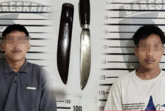 Curiga Gerak-Gerik Mencurigakan, Polisi Amankan Dua Remaja Pembawa Sajam di Pringsewu