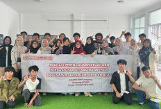 Dosen dan Mahasiswa Itera Bekali Siswa Sekolah Alam Lampung Strategi Menabung Berbasis Target