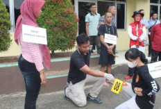 Tolak Ajakan Rujuk, Istri Siri di Pringsewu Ditusuk Suami hingga Tewas: Rekonstruksi Peragakan 17 Adegan