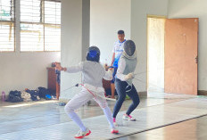 Anggar Jadi Separuh Hidup, Nona Tekuni Sejak SD hingga Raih Prestasi