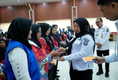 Pemkot Salurkan Insentif Tahap Akhir untuk Kader dan Relawan, Perkuat Pemantauan Kesehatan Warga