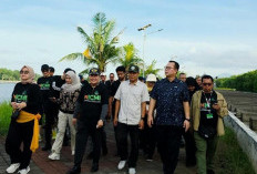 Rektor Teknokrat Tanam Mangrove di Bali Bersama ICMI, Dorong Mitigasi Bencana dan Adaptasi Iklim