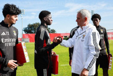 Link Live Streaming Benfica vs Napoli: Pertarungan Harapan di Da Luz, Mourinho Diburu Kemenangan Penting