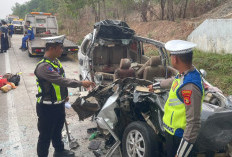 Diduga Micro Sleep, Enam Orang Tewas Dalam Kecelakaan Maut di Tol Terpeka Tulang Bawang Barat 