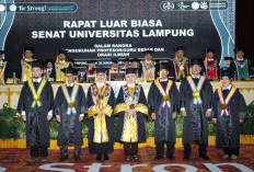 Unila Kian Kokoh! 5 Guru Besar Baru Resmi Dikukuhkan, Rektor: Amunisi Menuju Kampus Kelas Dunia