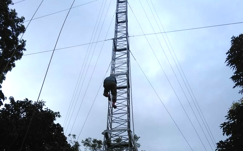 Alhamdulillah, Ada Jaringan Telekomunikasi di Kelumbayan dan Cukuhbalak