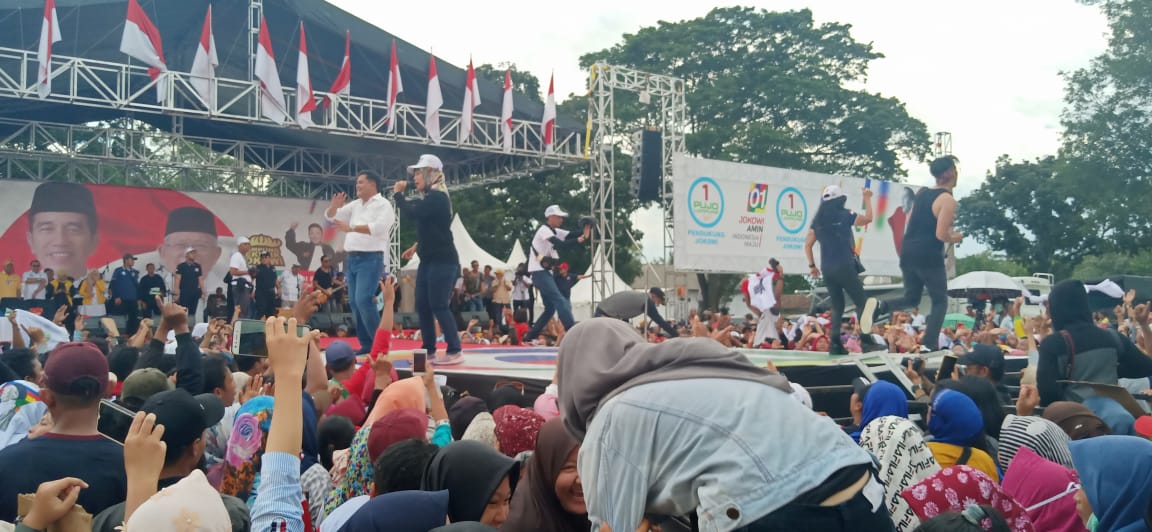 Kampanyekan Jokowi, Arinal \
