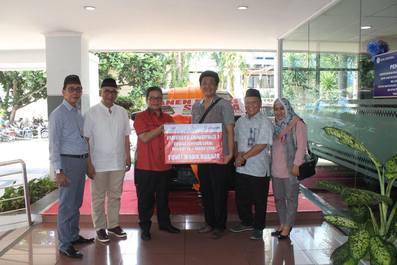 Nasabah Bank Lampung Capem TbS Menangkan Hadiah Mobil
