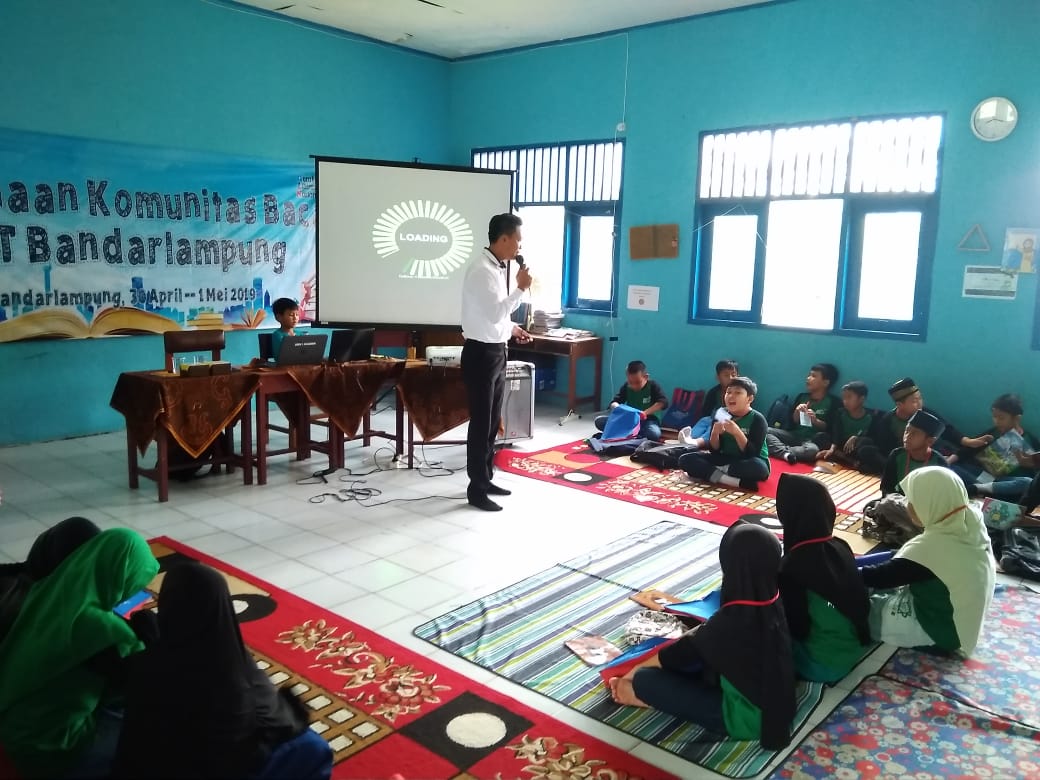 Kantor Bahasa Lampung Bina Komunitas Baca JSIT