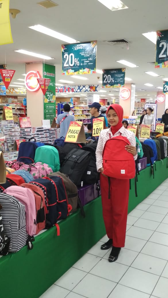 Cari Perlengkapan Sekolah, Chandra Tanjungkarang Berikan Promo