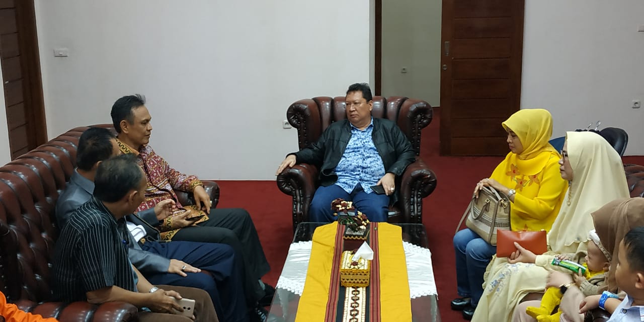 Pj. Gubernur Lampung Salat Id di Lapangan Korem