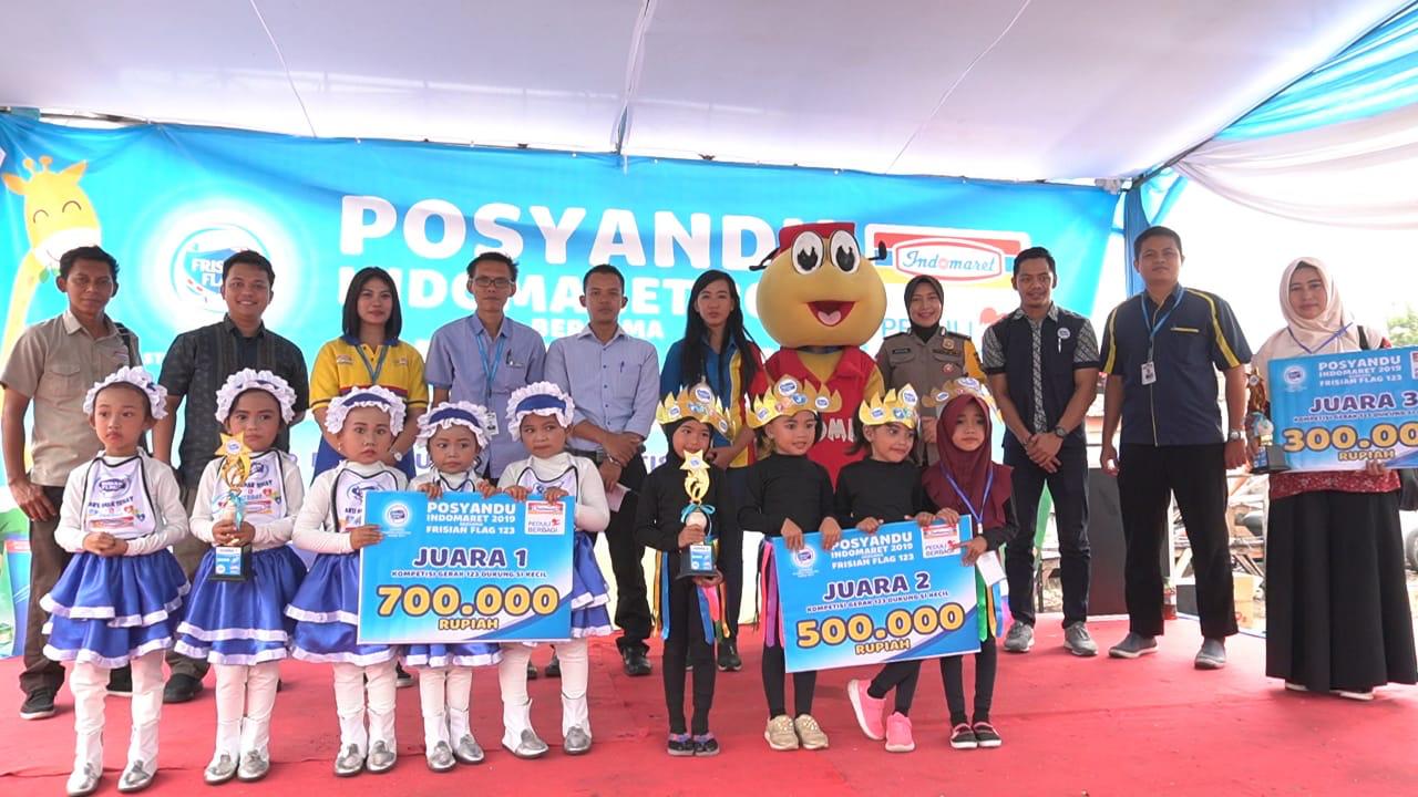 Indomaret-Frisian Flag Indonesia  Gelar CSR Posyandu