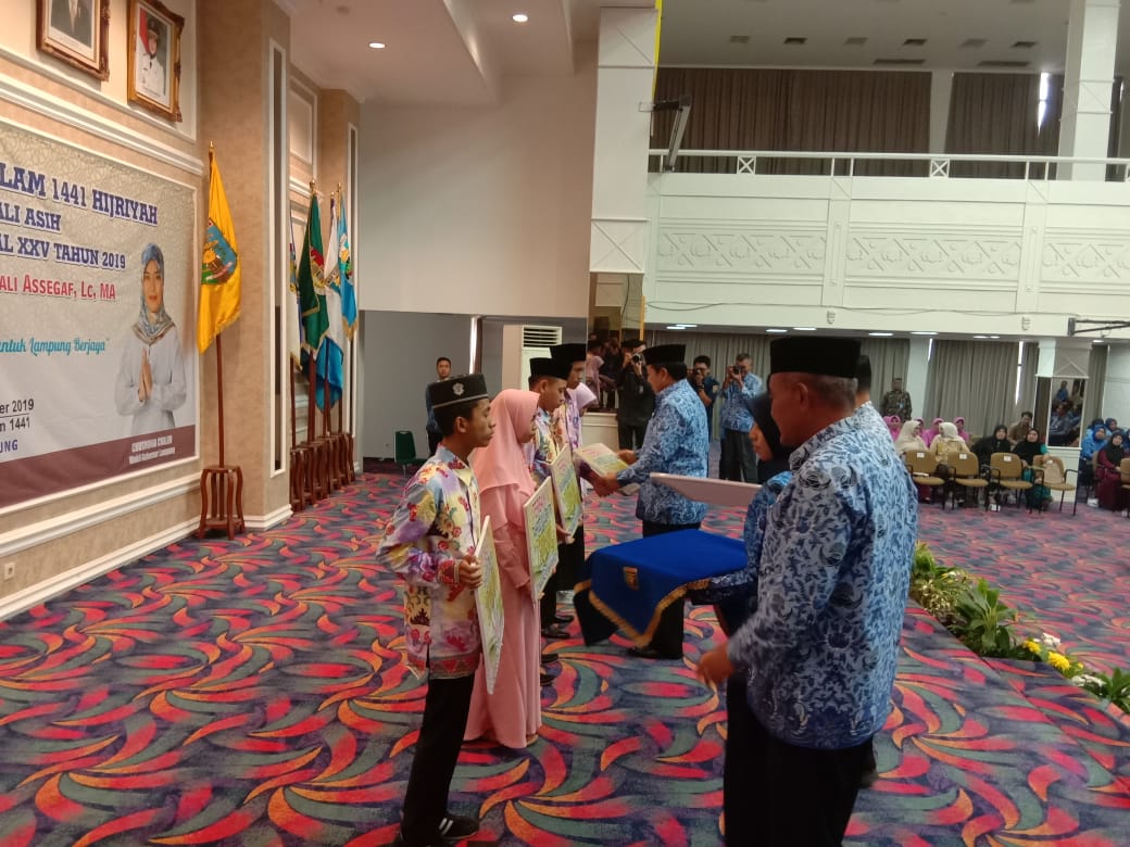 Beri Tali Asih Juara STQ, Arinal Harapkan Lampung Terus Lahirkan Generasi Islami
