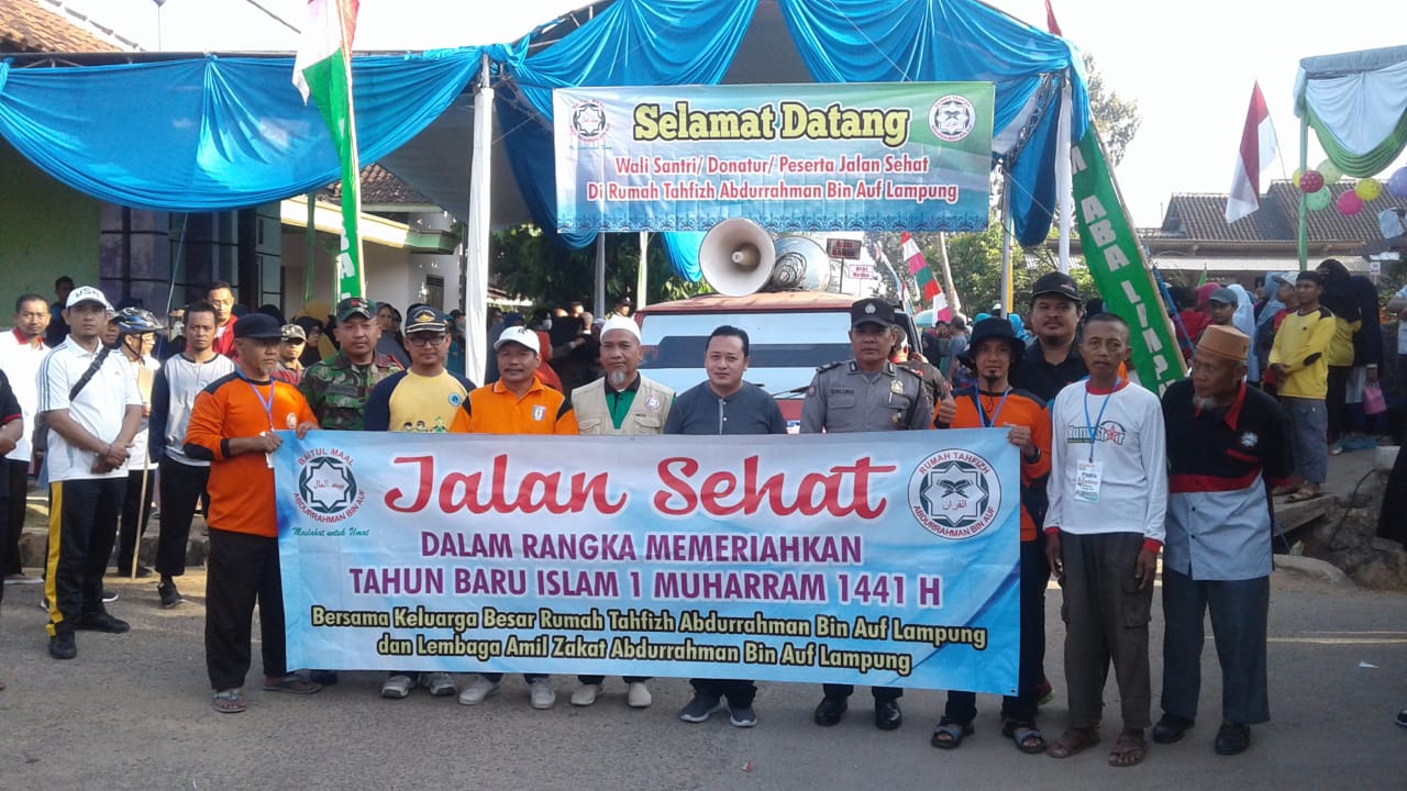 Semarakkan Tahun Baru Islam dengan Jalan Sehat