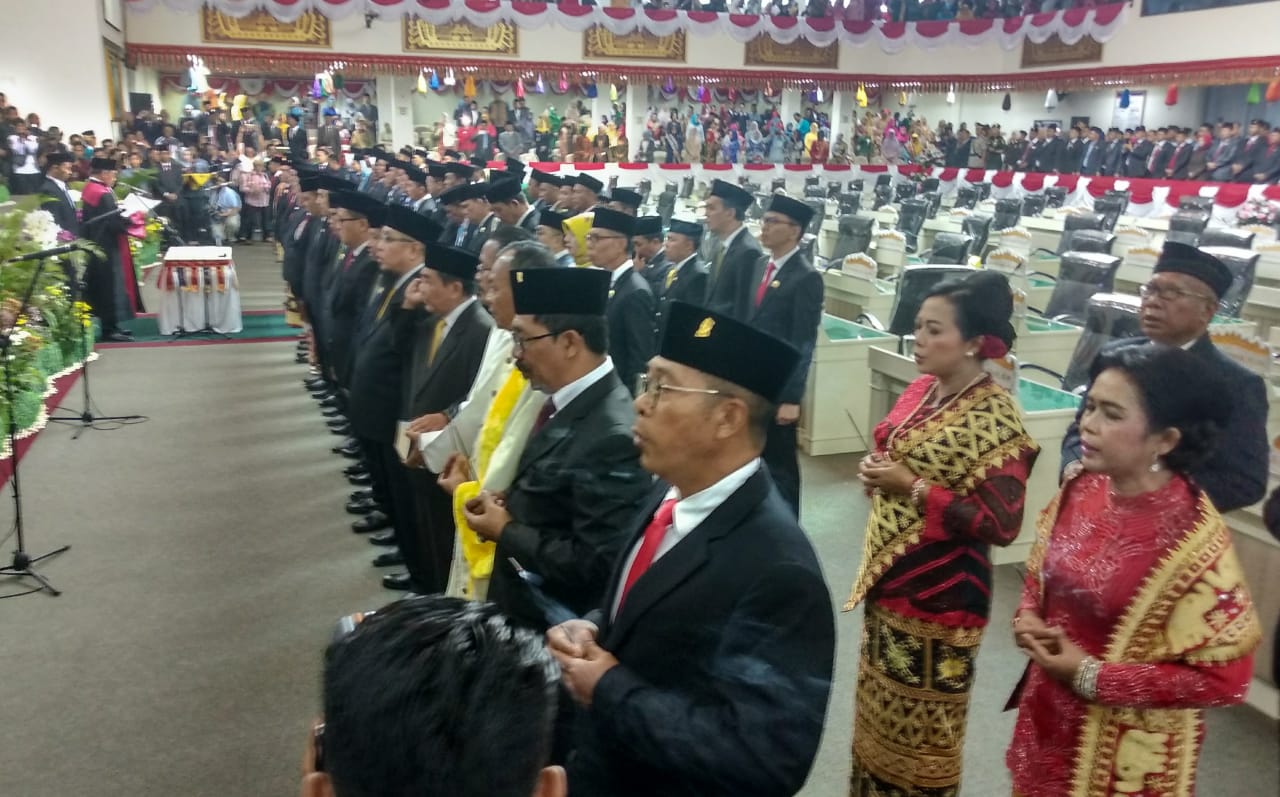 85 Dewan Lampung Resmi Dilantik, Arinal Harapkan Eksekutif-Legislatif Bersinergi
