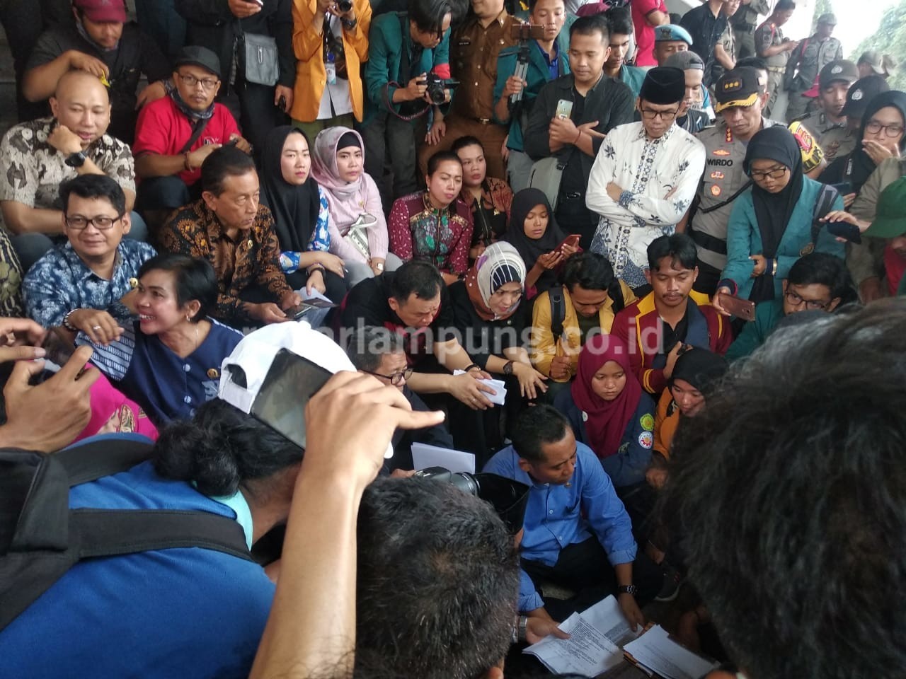 Mahasiswa Pilih Dewan Lampung Turun Jabatan Ketimbang Koruptor Bertebaran