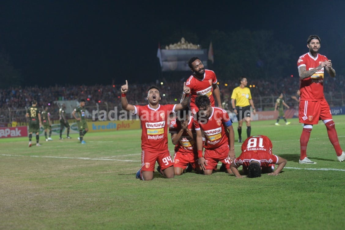 Babak Pertama, BLFC Vs Tira Persikabo Skor Imbang 1-1